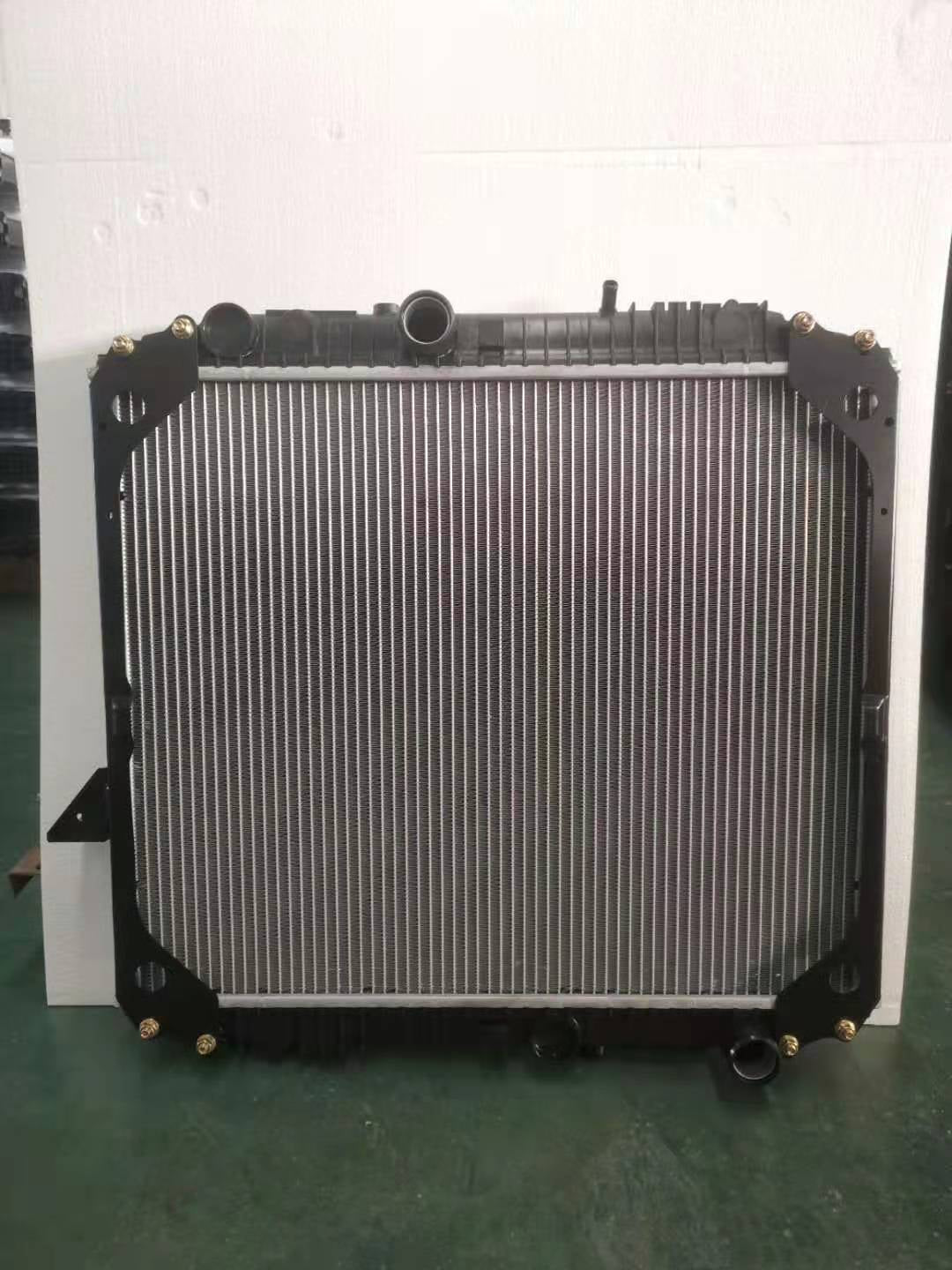 6955007201 MERCEDES-BENZ MERCEDES 1622/1722 TRUCK RADIATOR /6955000502/6935007401/6935007201/6935000001