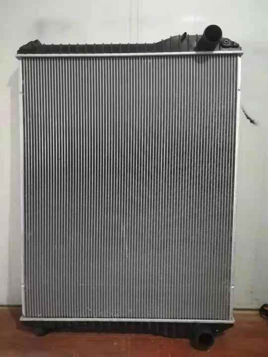 16041-E0050 16041-E05070 16041-e0140 500 700 FG GH 13MT Truck Radiator for Hino 500 700 Truck