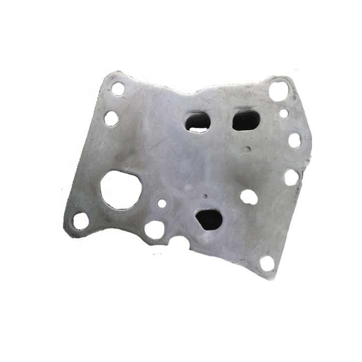 OE: A2711880301,A2711801010,A2711801410 Engine Oil Cooler for Mercedes-Benz W204 C250 12-14 R172 SLK250 12-15 L4 1.8L