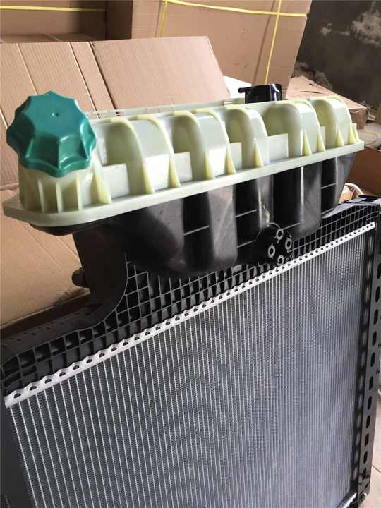 MAN TGA TRUCK RADIATOR 81.06101.6458 81.06101.6468 81061016518 81061016510 81061016472 81061016468 81061016458