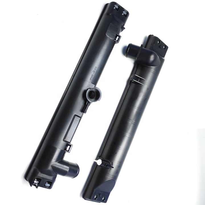 OEM 1640066060 Car Model Landcruiser Cooling System Radiator Plastic Tanks