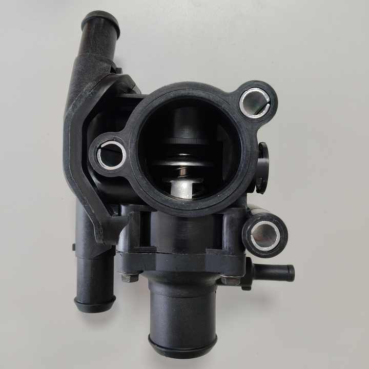 1319480 1097897 XS4G-9K478-AD XS4G9K478BD Thermostat Housing for FORD FOCUS MK1 1998-2005