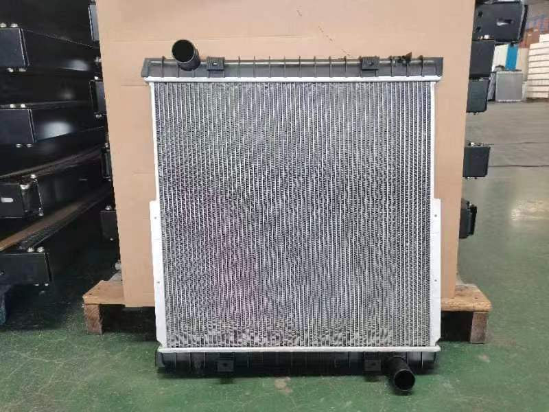 Iveco Eurocargo E13 RADIATOR 500361626 504080547 63333