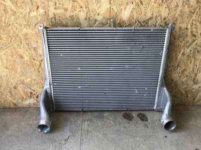 A9615000002 ,Benz Truck Cooling System Intercooler radiator,MAHLE Charger Intercooler For MERCEDES ACTROS MP4 Actros Mp4 11- 9615000002