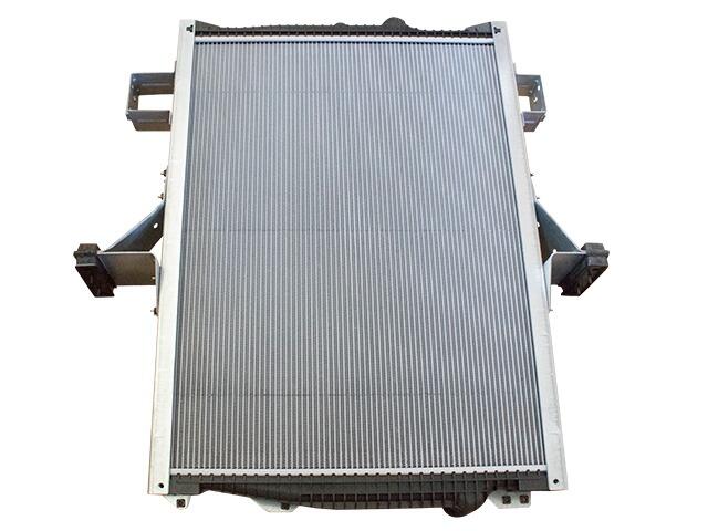 VOLVO FH 440 TRUCK RADIATOR 22374733 100316845 100314589 21649619
