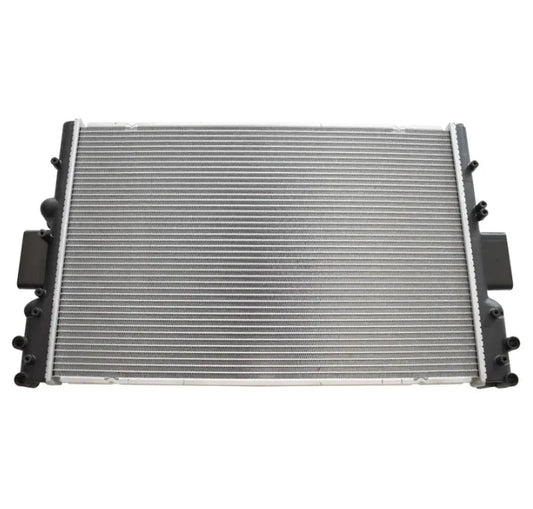 504084141 504045489 500039637 7.21024 IVECO Daily III IV truck radiator
