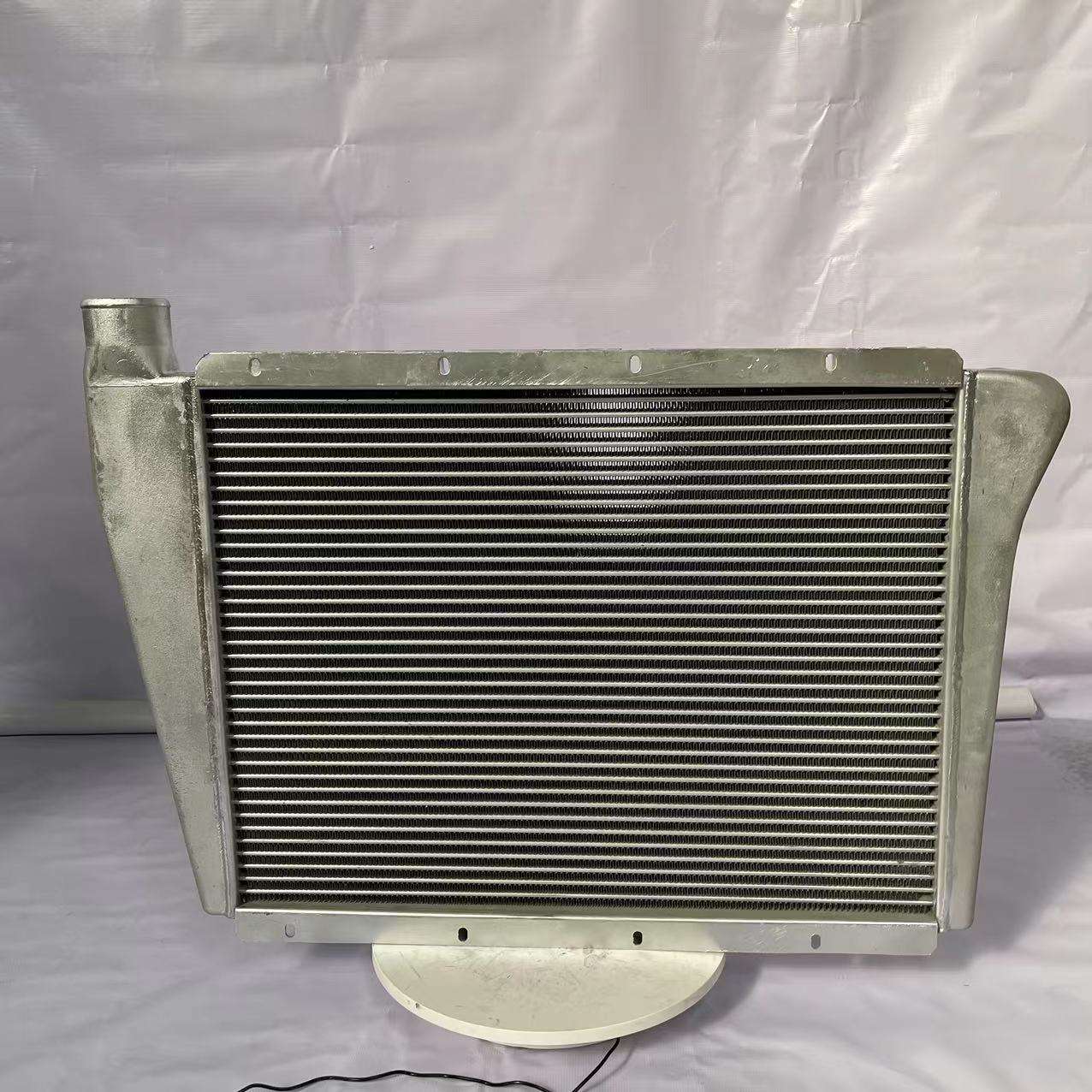 1119-00406  China yutong Bus Engine Radiator Parts Bus Intercooler