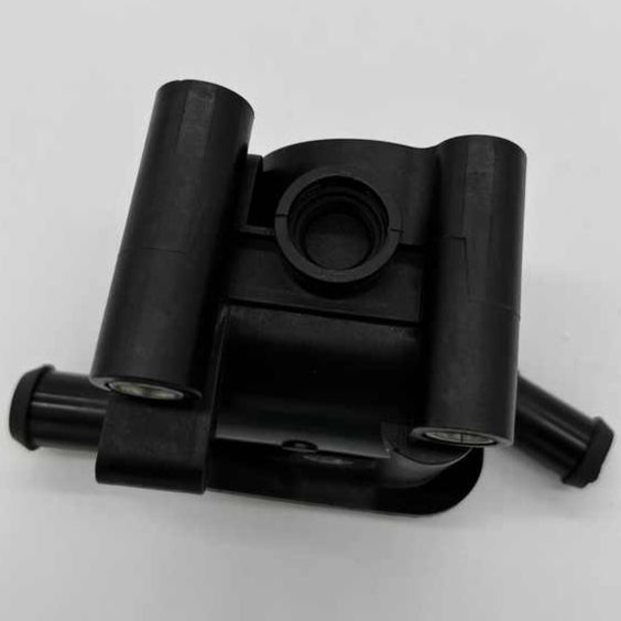 1319480 Engine Thermostat housing Coolant Flange For Ford Focus MK1 1.8 2.0