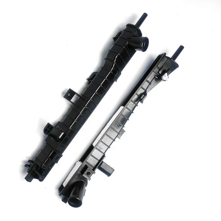 3W1Z8005AB, 3W1Z8005AF, 3W1Z8005AG, 3W1Z8005AH Auto Spare Parts Cooling Aluminum Radiator Plastic tank for Ford Crown Victoria DPI 2610