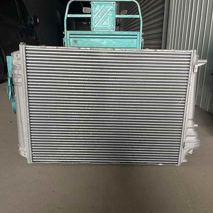 Oem 21649624 21209725 818525 100314536 FOR VOLVO Cooling System Radiator Aluminum Intercooler