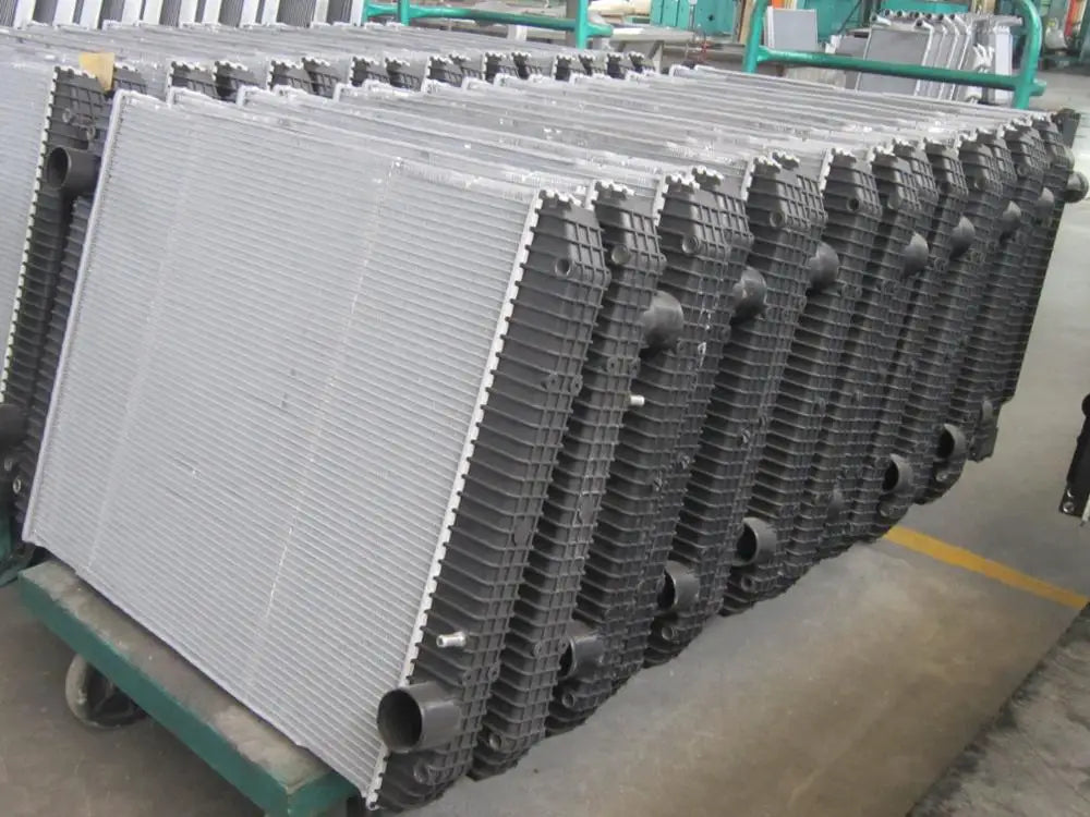 VOLVO FE 240/280/320 HP RADIATOR 501868514 65476