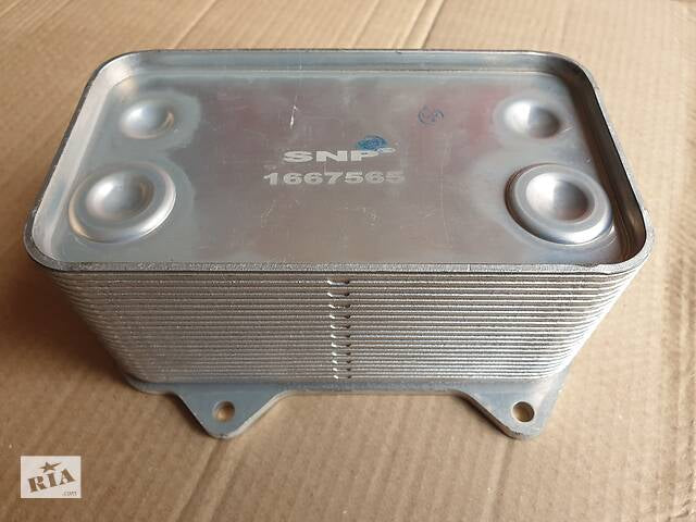 1387035  1667565 296001N DF3054 8MO376733-421 90690 31195 14464 Oil Cooler engine oil For DAF 95 Xf Cf 85 97-13
